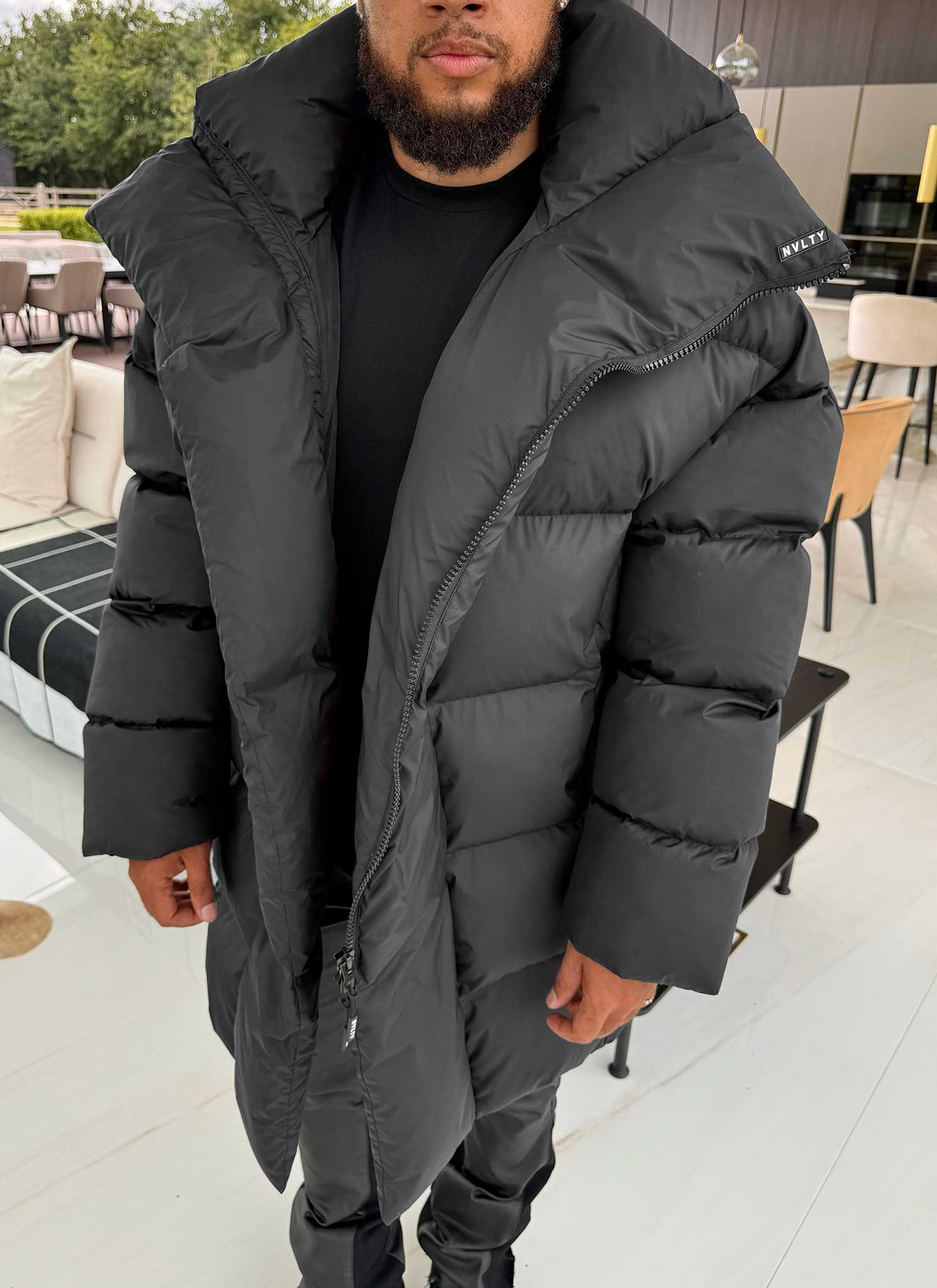 Vintage Long Shawl Collar Puffer Jacket - Black