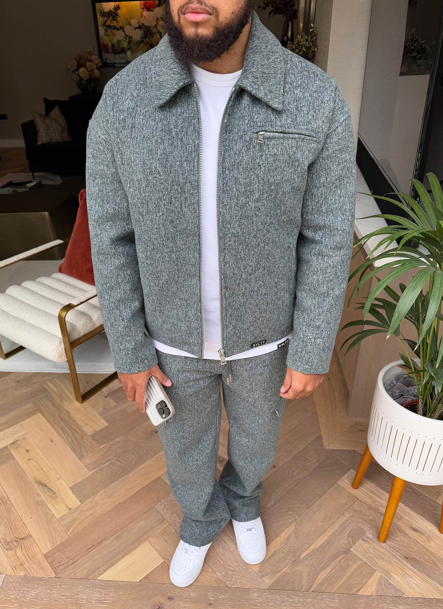 Strukturierte Reißverschlusshose aus schwerer Wolle - Grau