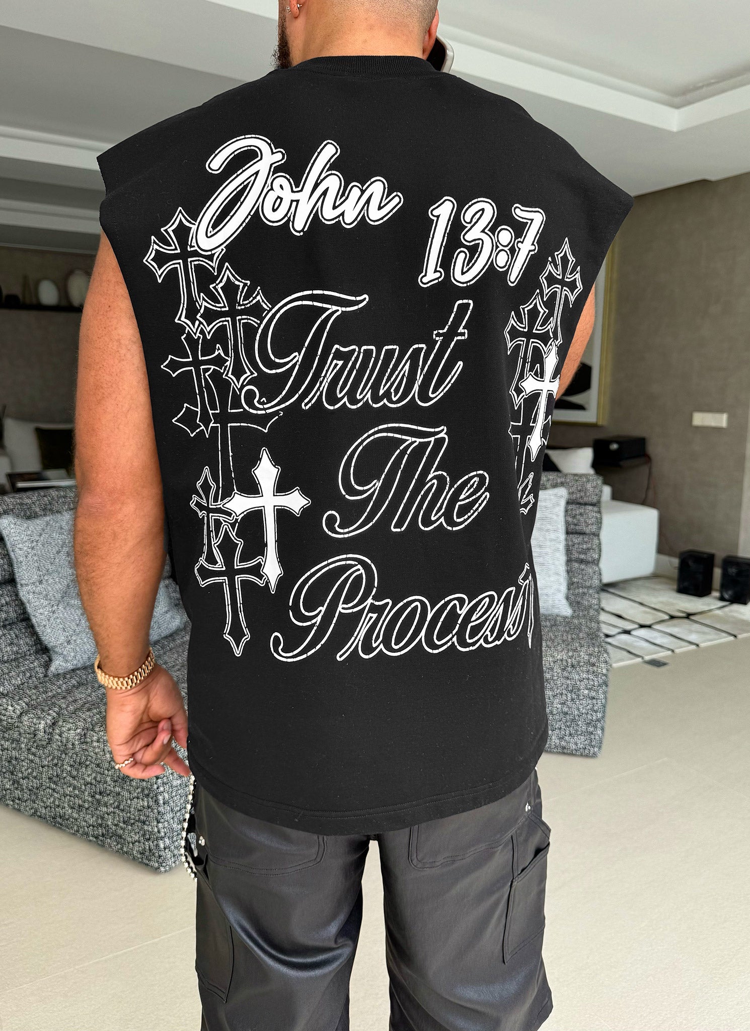 Road To Glory Sleeveless T-Shirt - Black