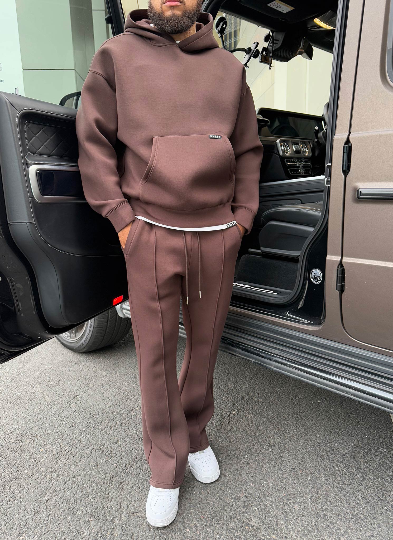 Strukturierte Jogginghose Ausgestellter Faltenrock Aus Scuba - Braun