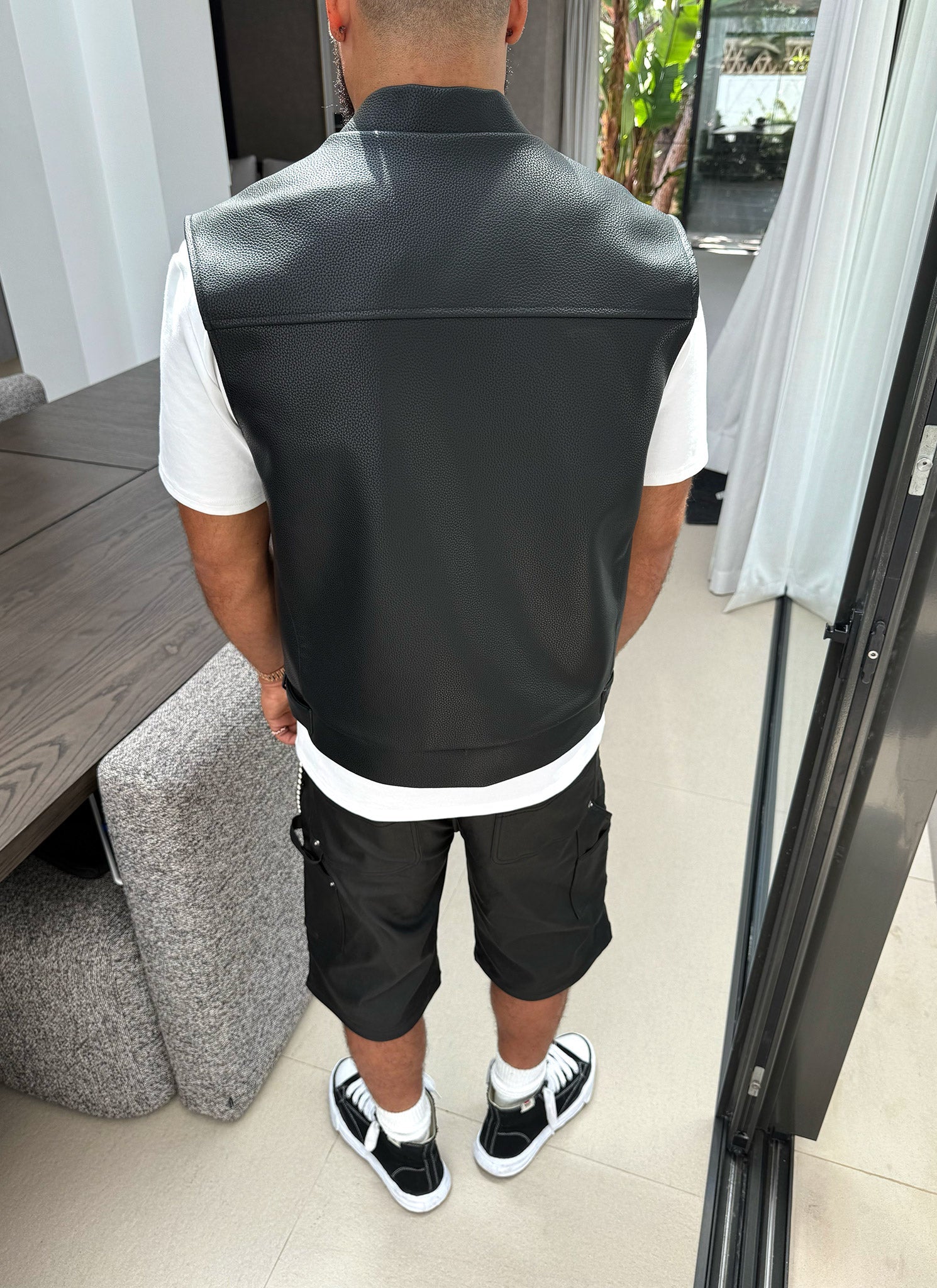 Leather Vest - Black