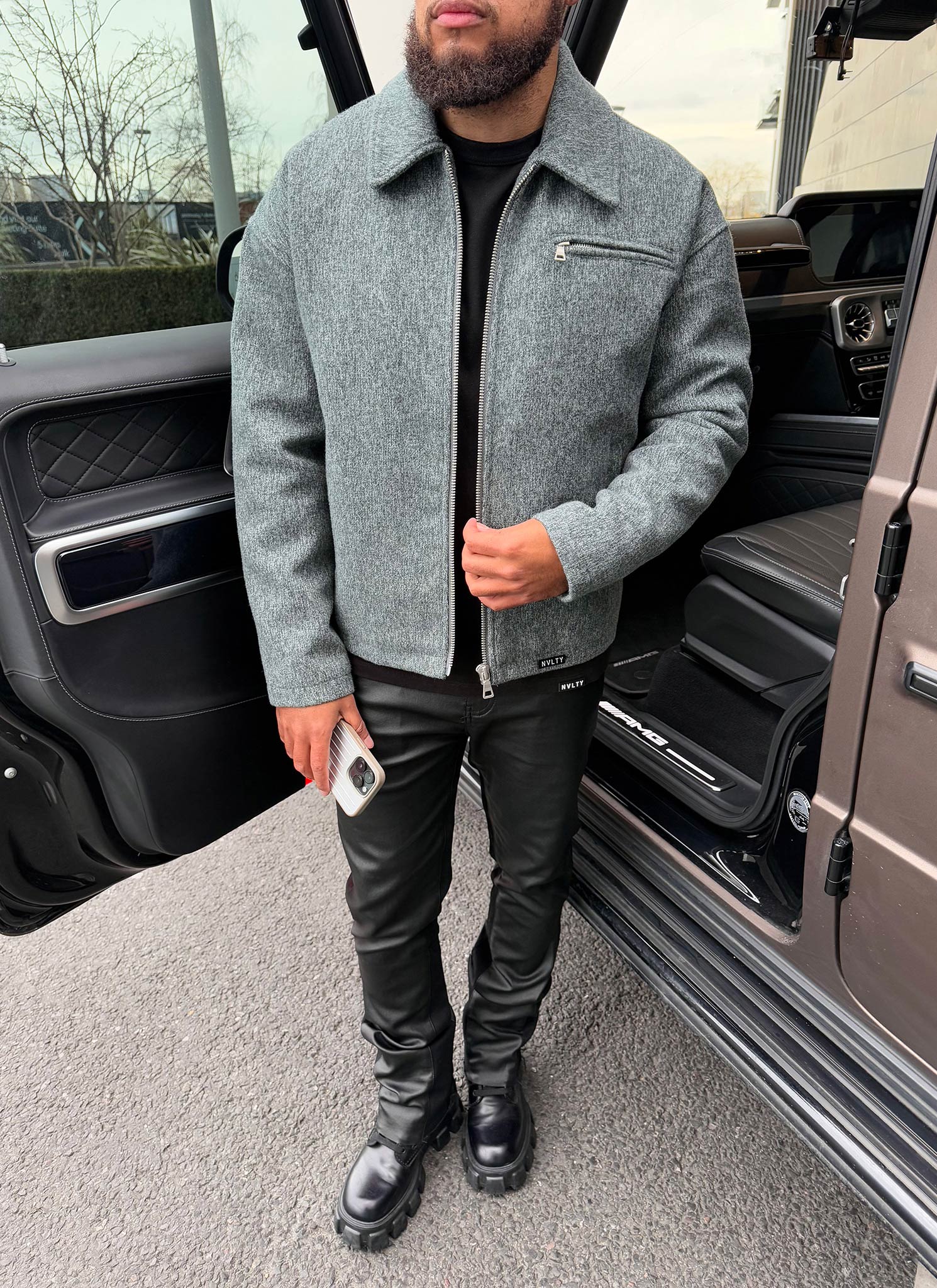 Strukturierte Reißverschlussjacke aus schwerer Wolle - Grau