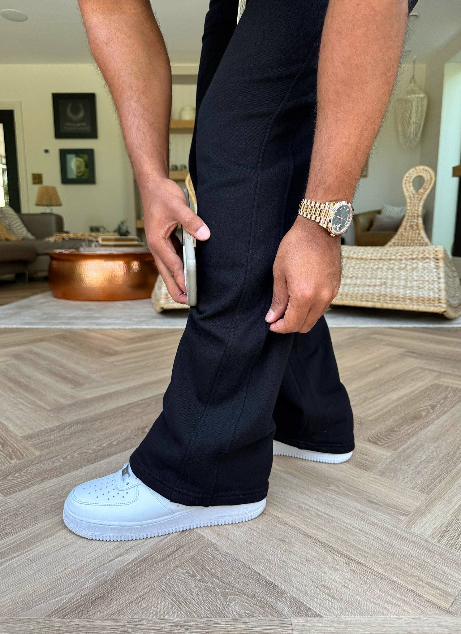 Relaxed Fit Joggers - Black