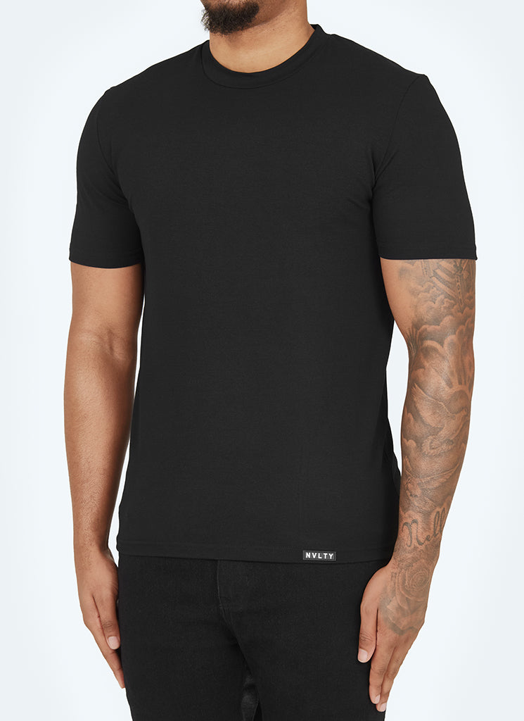 Tailliertes Strick-T-Shirt - Schwarz