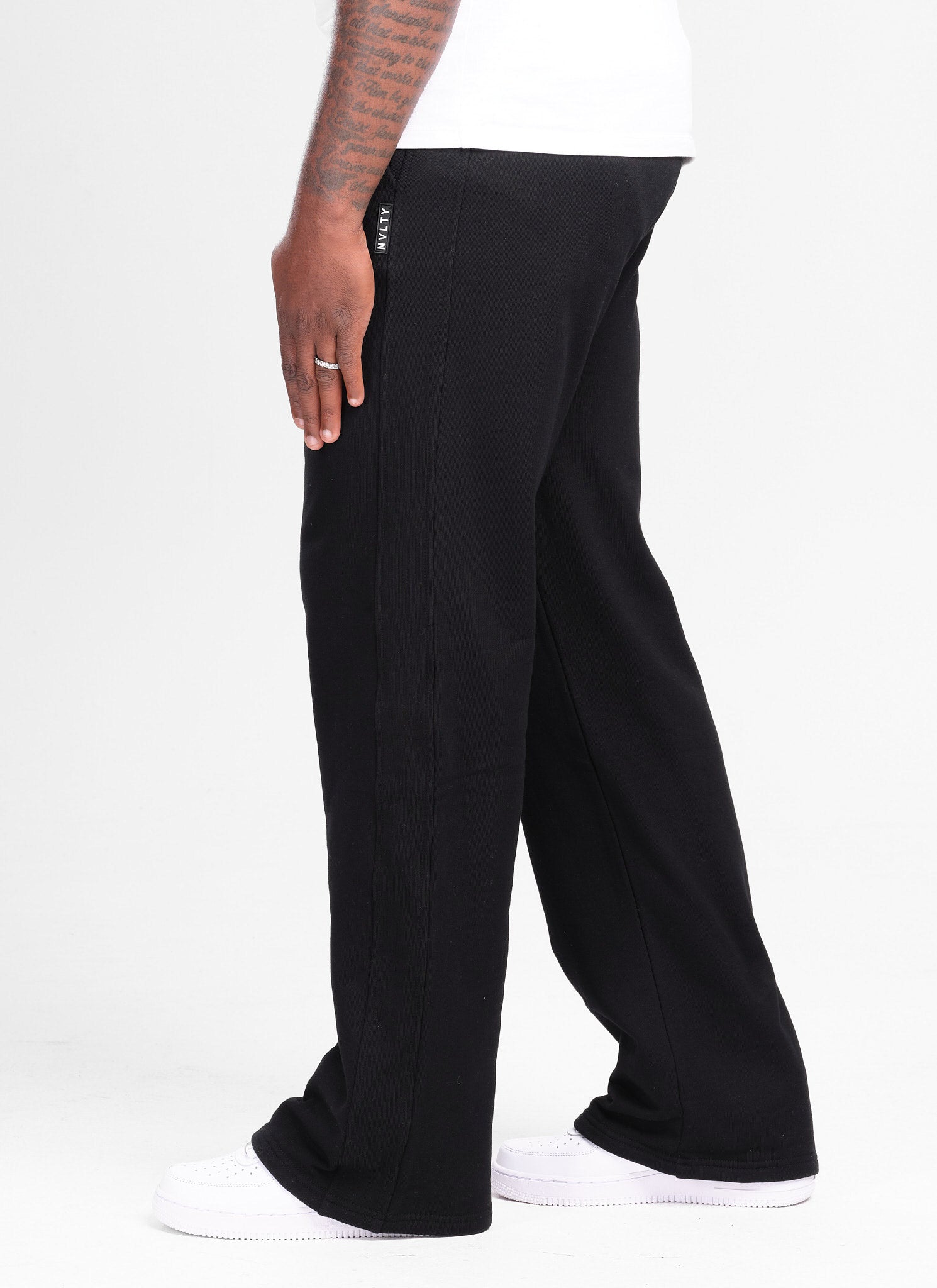 Relaxed Fit Joggers - Black
