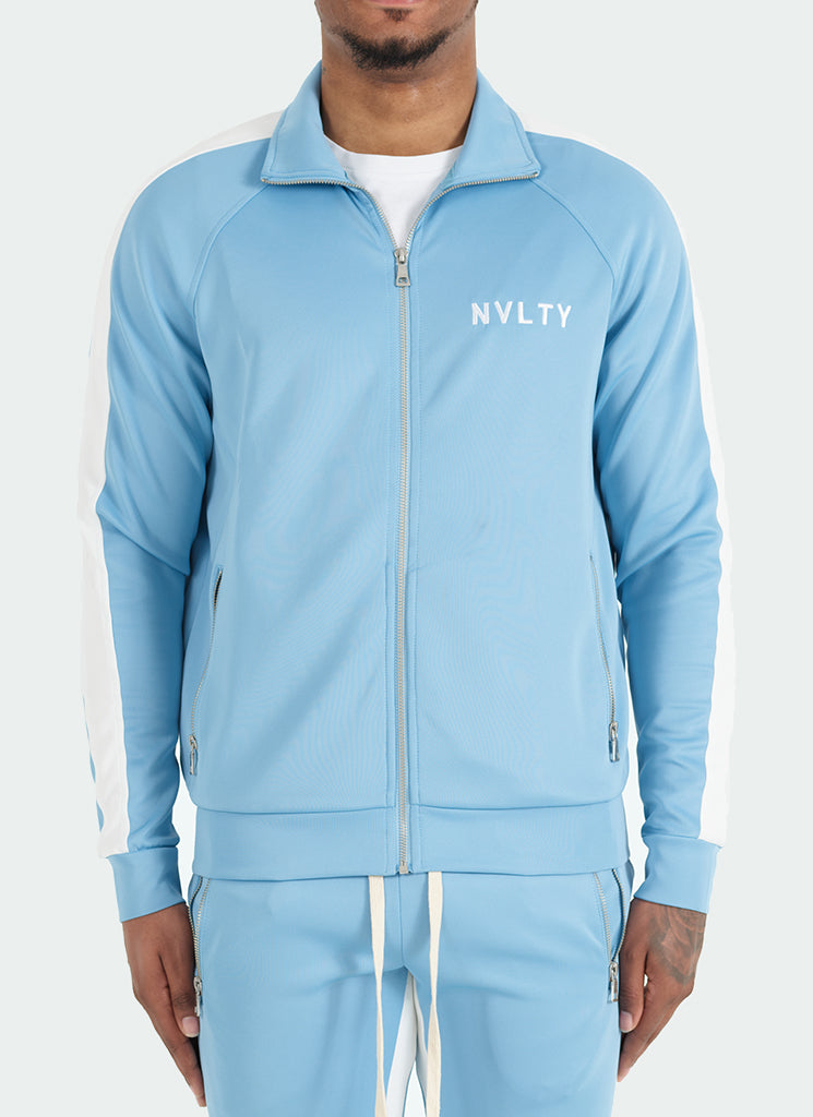 Bahnen-Trainingsjacke – Babyblau/Weiß