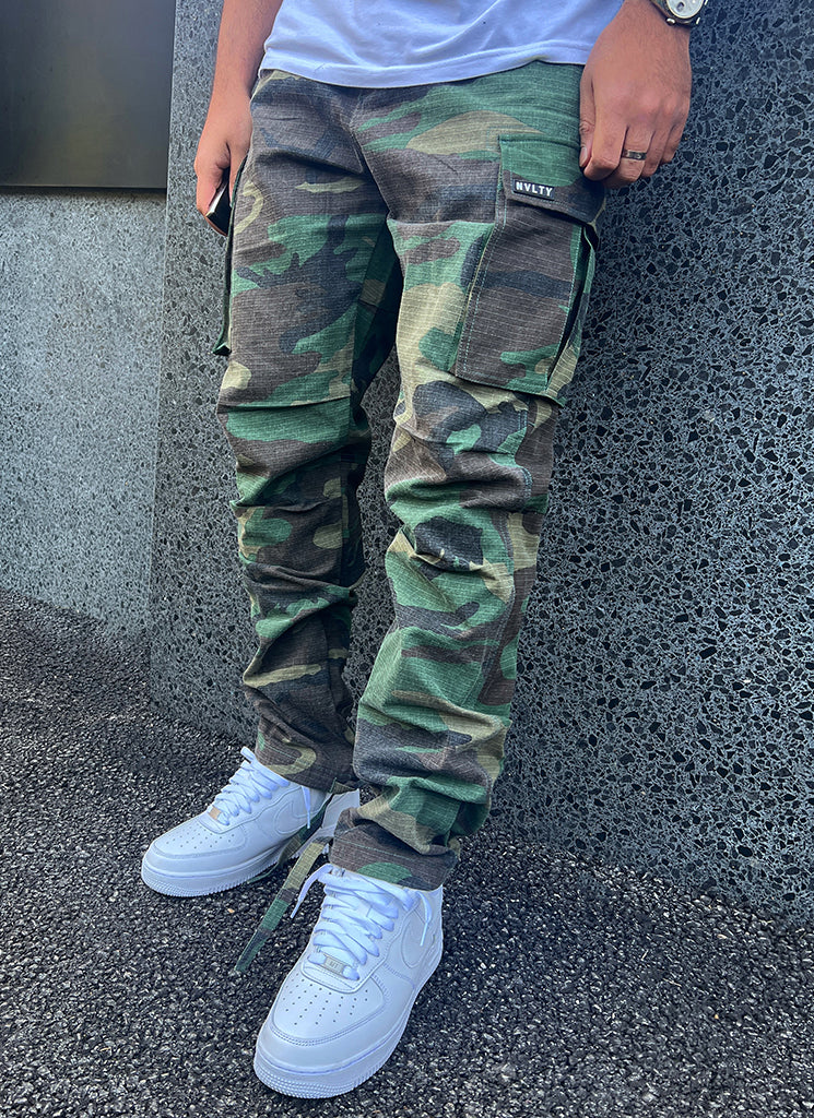 Vintage Cargos – Camo