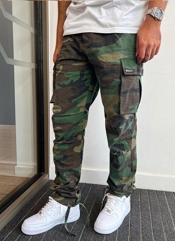 Vintage Cargos – Camo