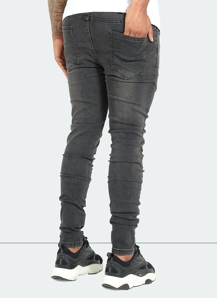 Essential-Jeans – Grau