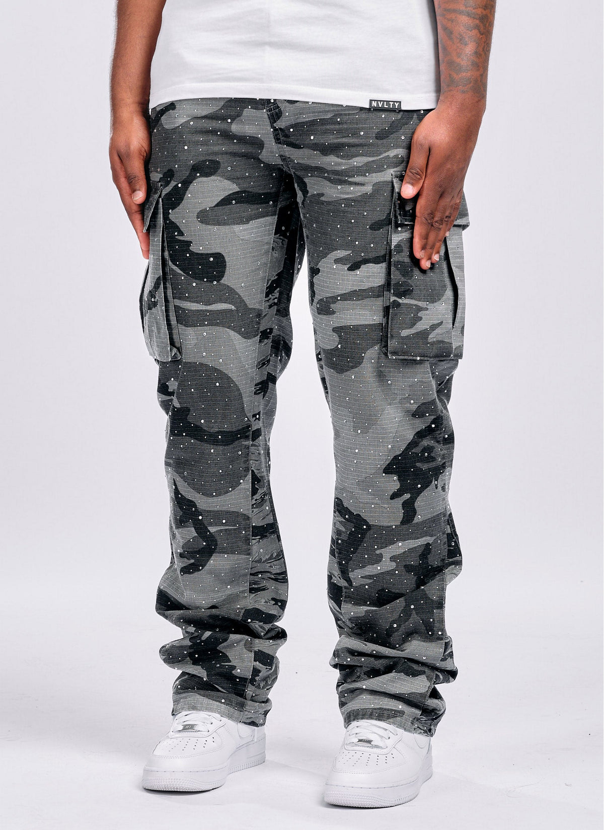 Vintage Flare VVS Cargos - Black Camo