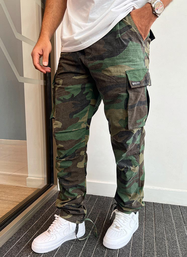 Vintage Cargos – Camo