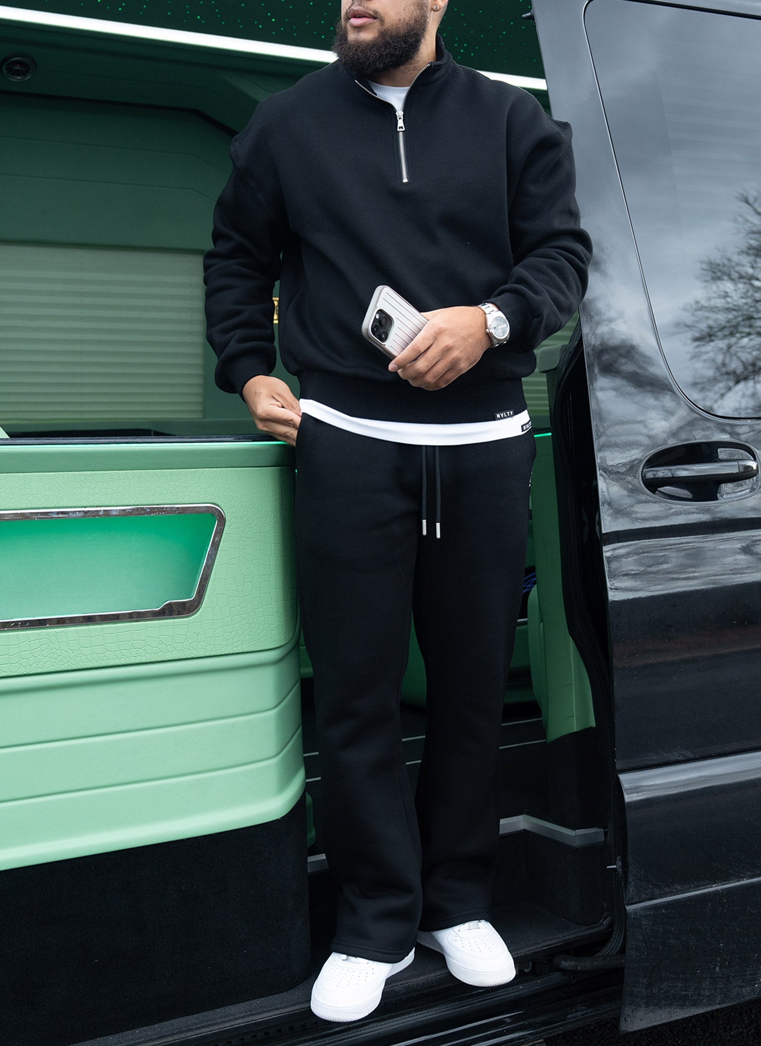 Heavyweight Luxe Quarter Zip - Black