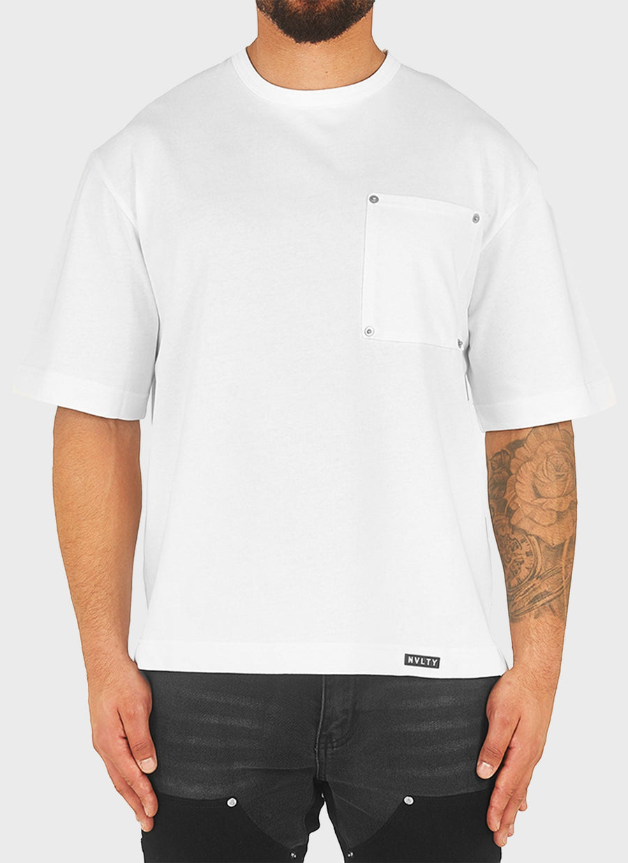 Schweres T-Shirt mit kastenförmigen Nieten - Weiß