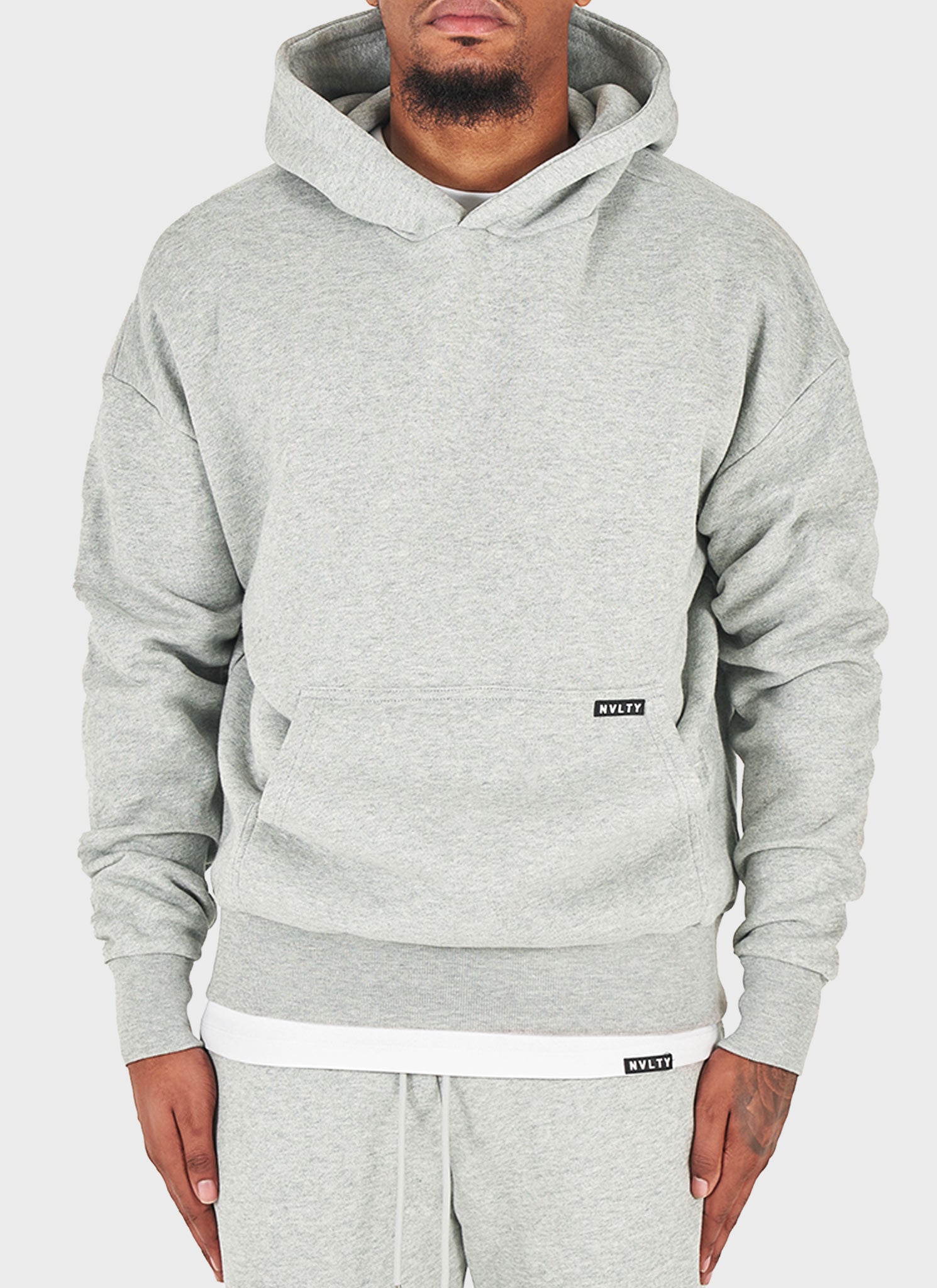 Schwerer Essential Hoodie – Grau