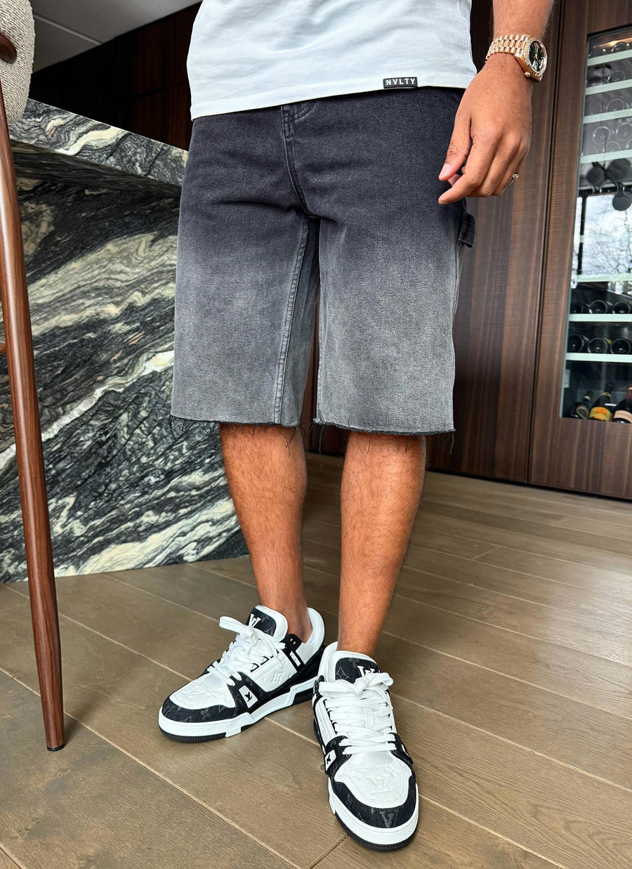 Vintage Deep Fade Denim Shorts - Schwarz
