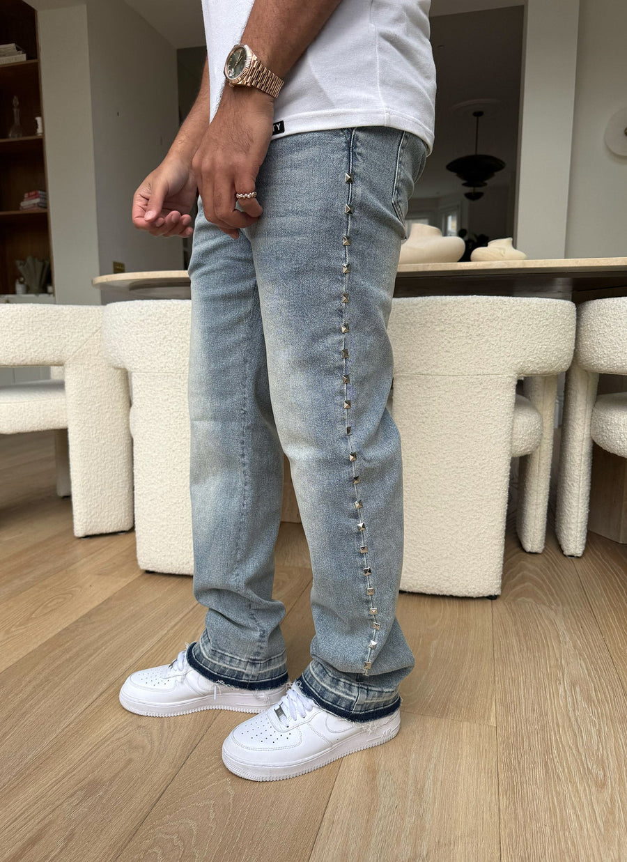 Vintage Pyramid Studded Jeans - Blue