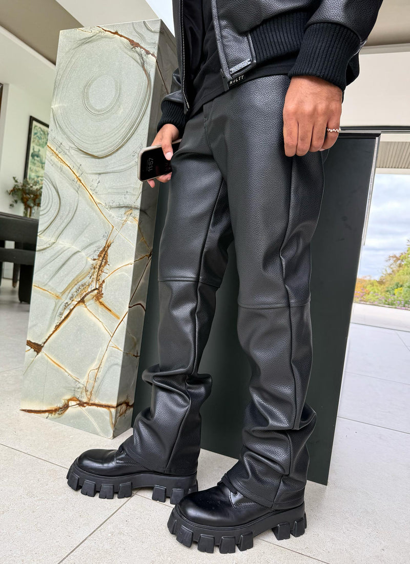 Heavyweight Grained Leather Pants - Black