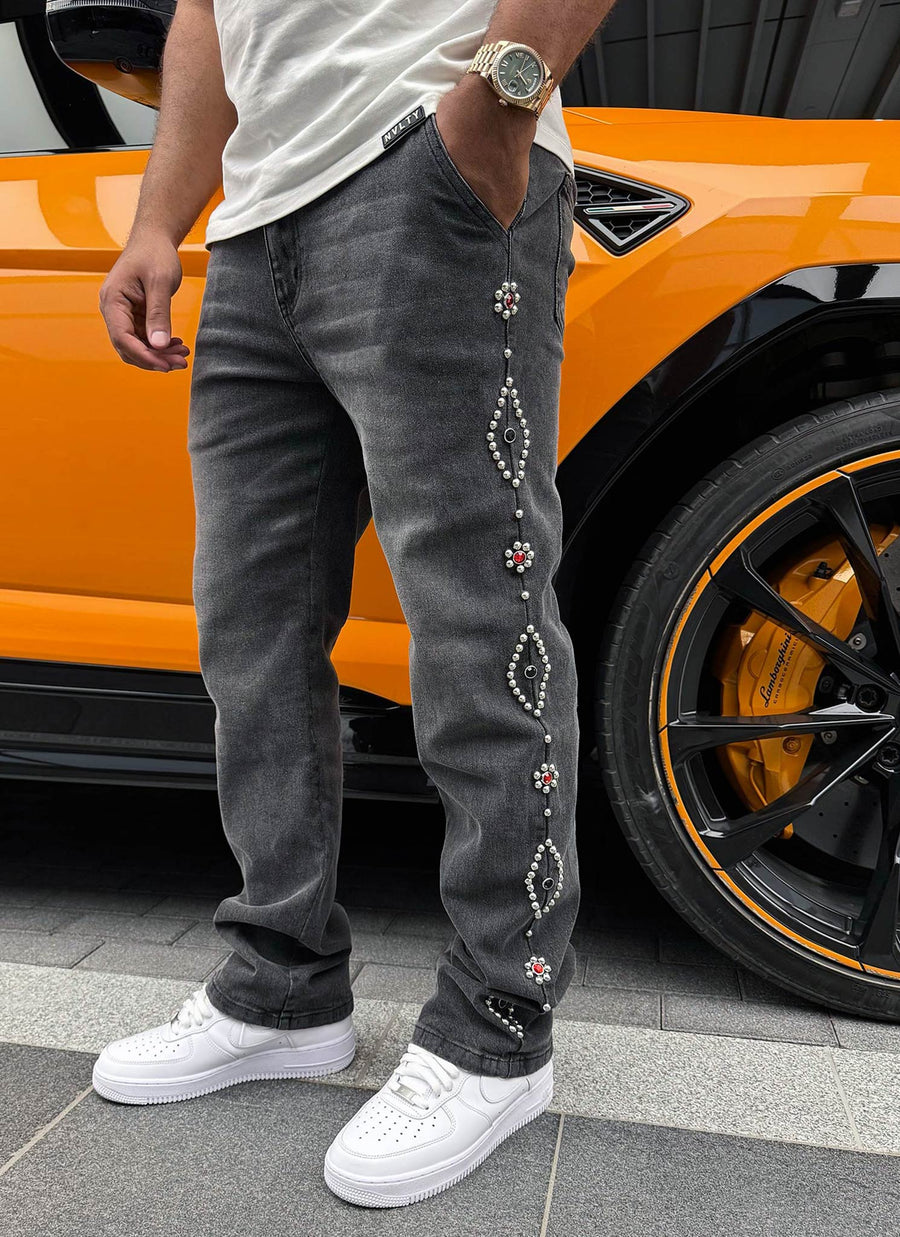 Vintage Jeans mit Nieten - Grau