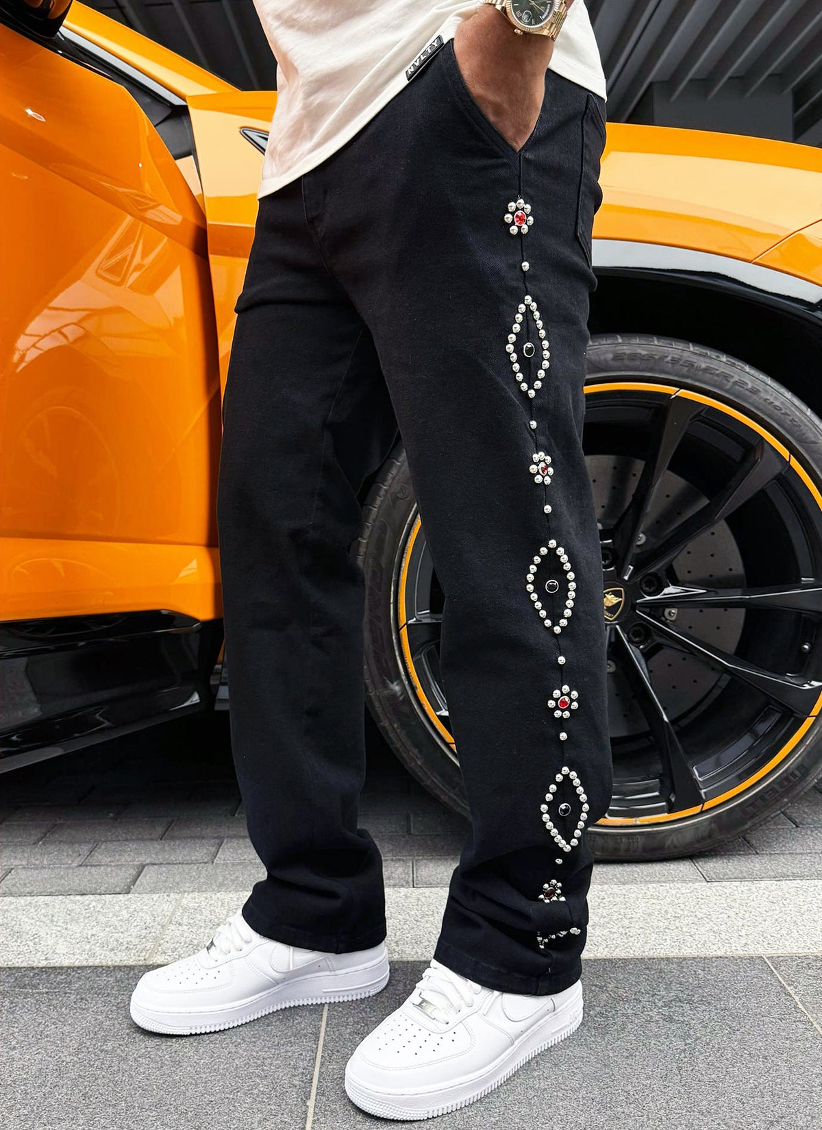 Vintage-Jeans mit Nieten - Schwarz