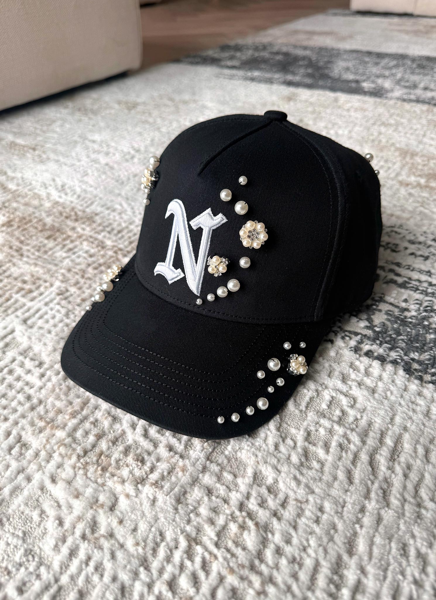 Pearl Cap - Black