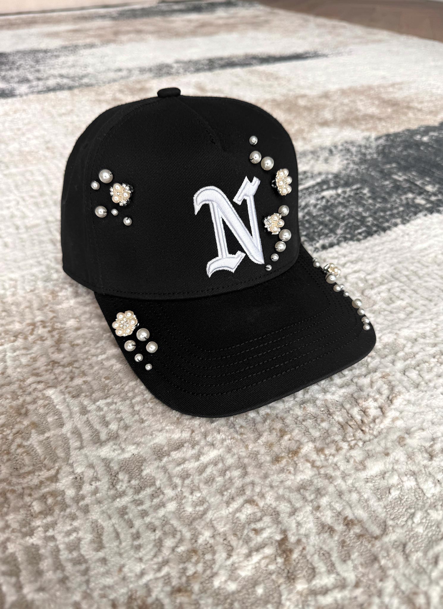 Pearl Cap - Black