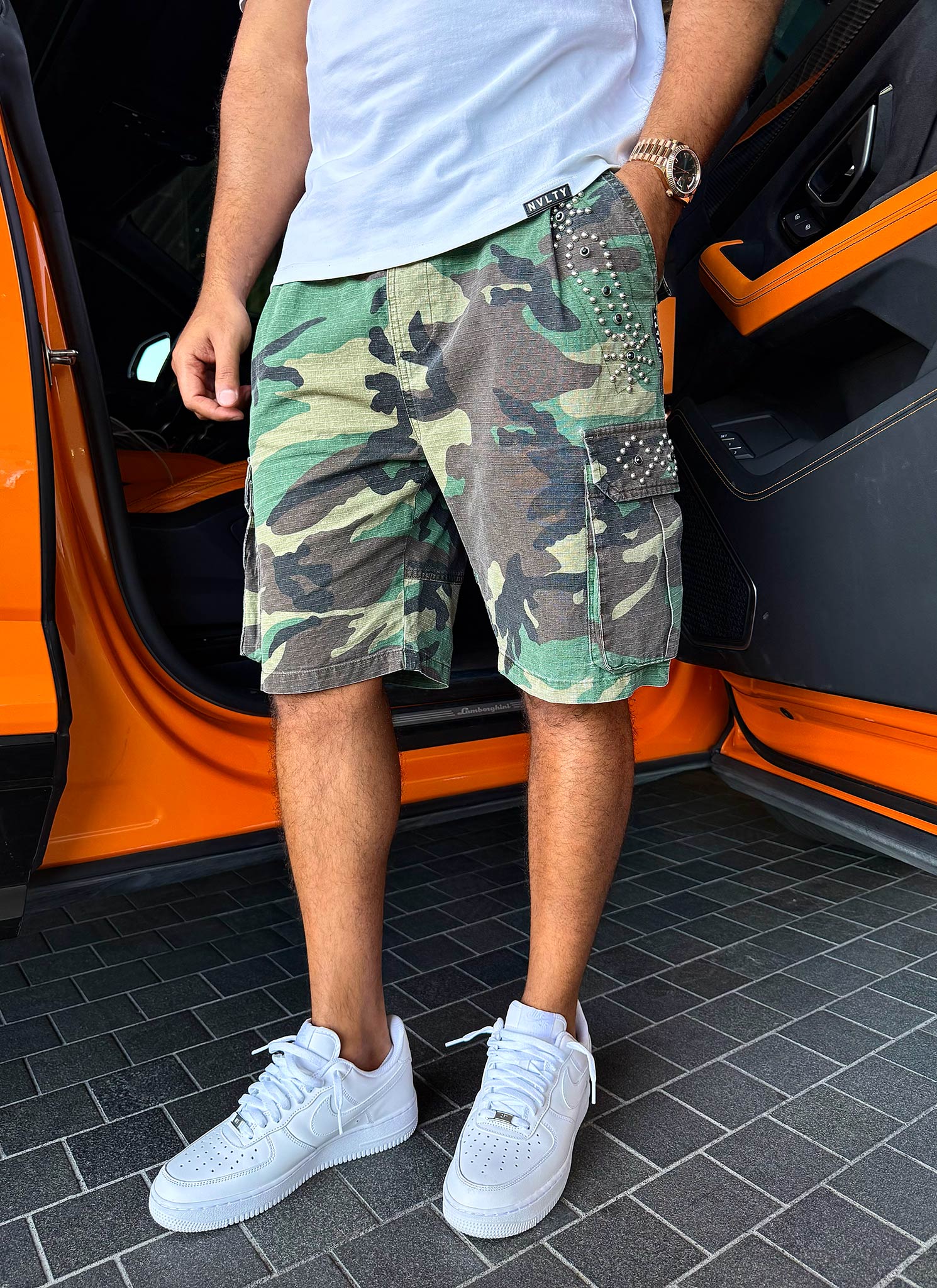 Vintage Cargo-Shorts mit Nieten - Camo