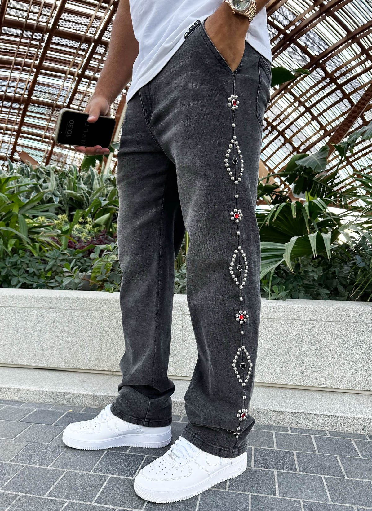 Vintage Jeans mit Nieten - Grau