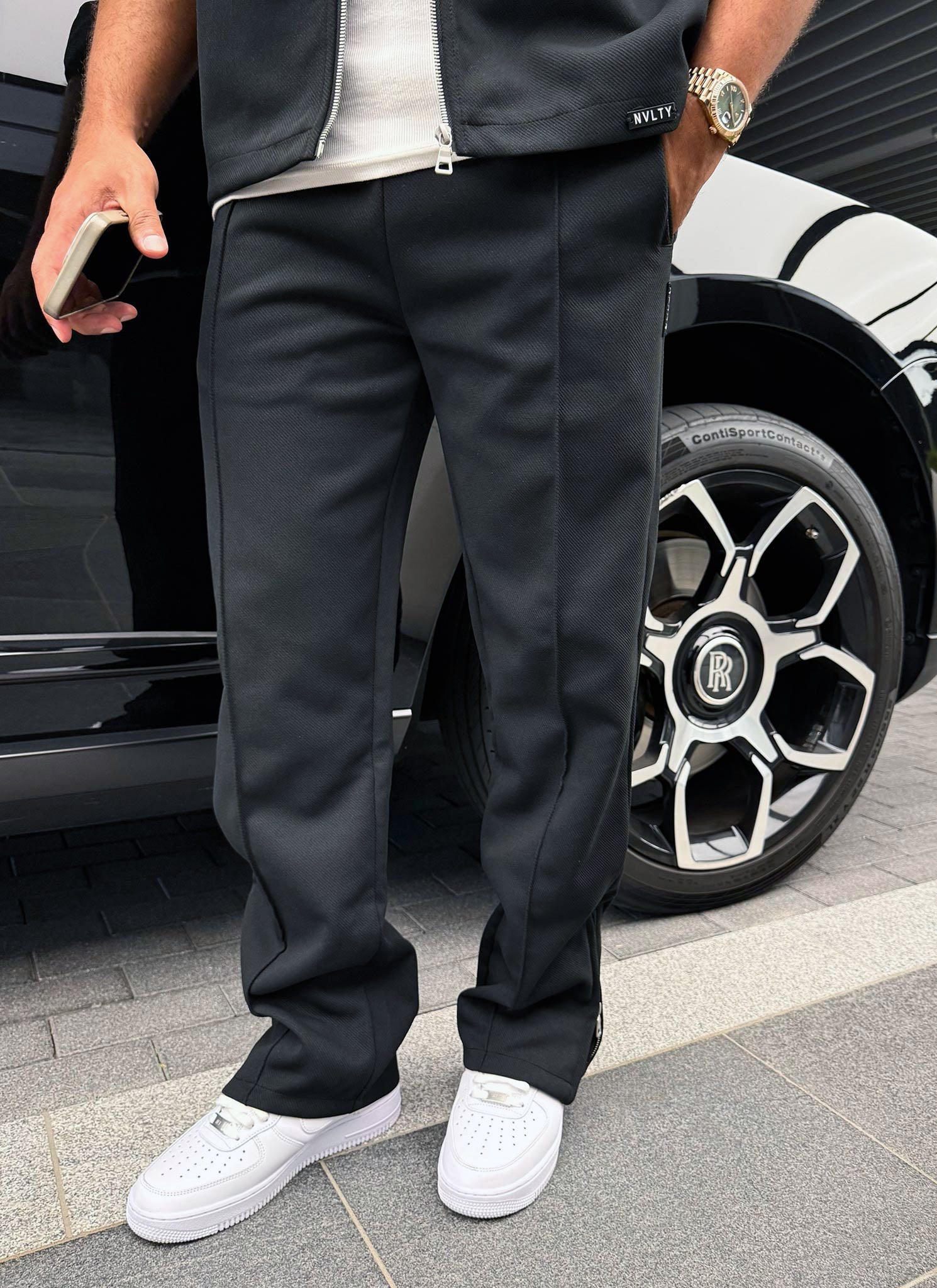 Bundfaltenhose aus Twill - Schwarz