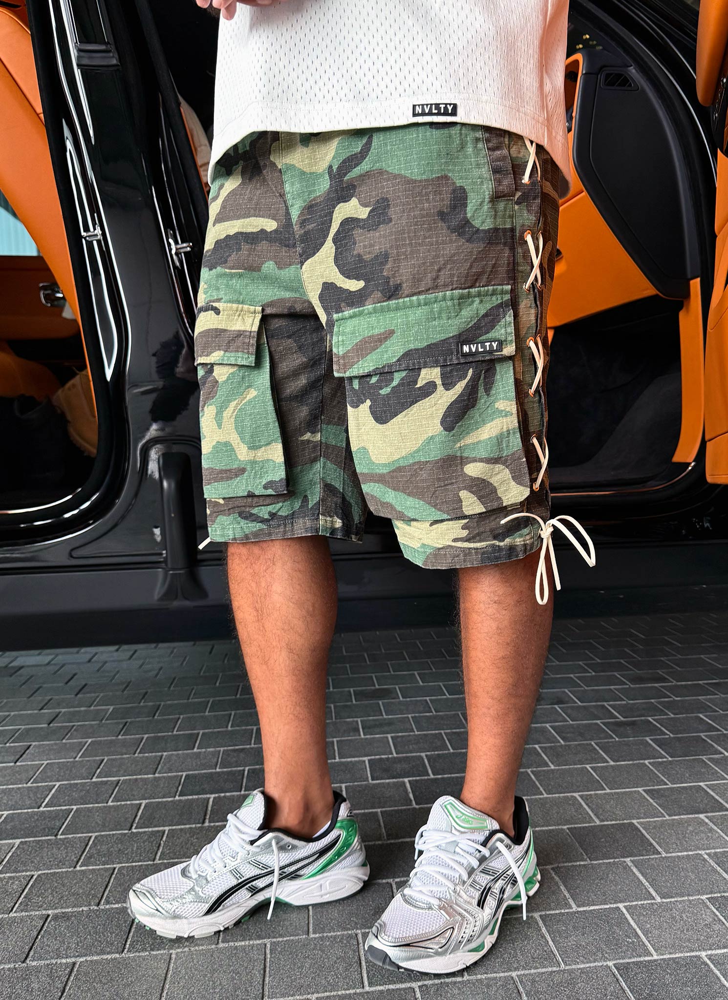 Vintage Lace Cargo Shorts - Camo