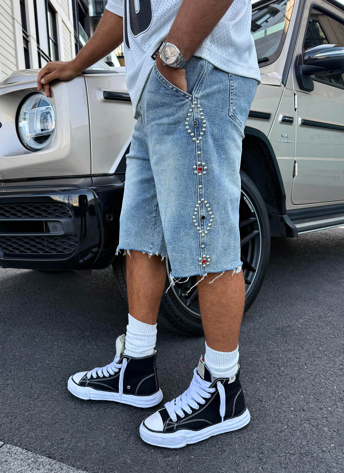 Vintage Jeansshorts mit Nieten - Blau