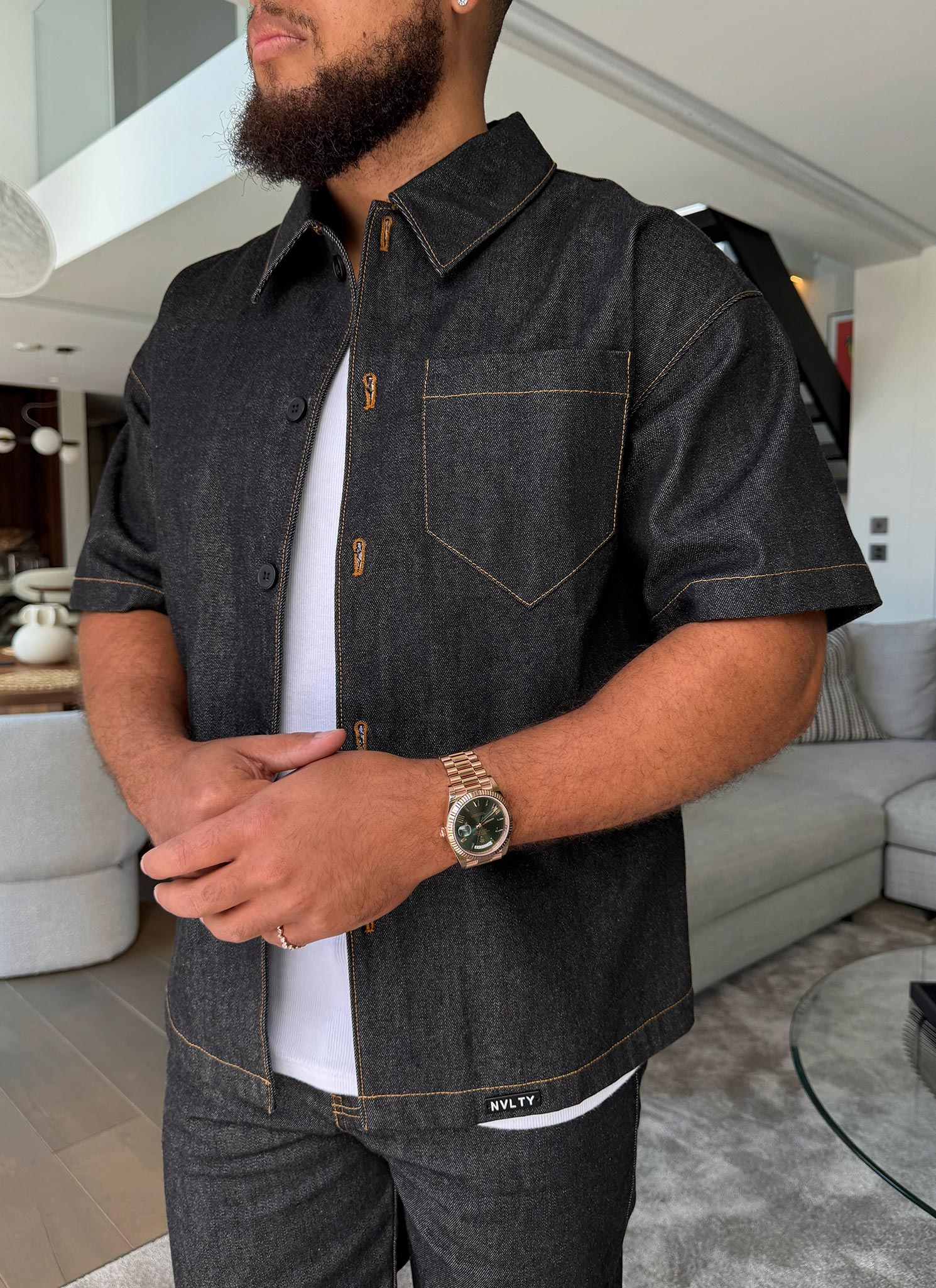 Strukturiertes Selvedge-Jeanshemd - Schwarz