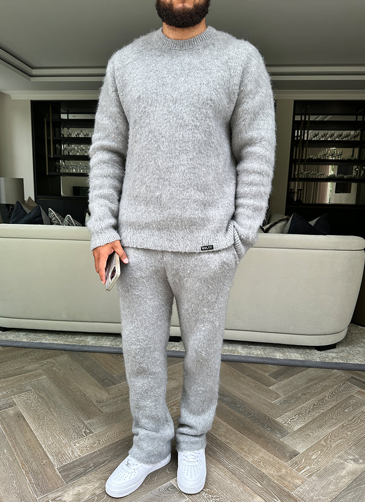 Jogginghose aus Mohair mit ausgestelltem Bein - Grau