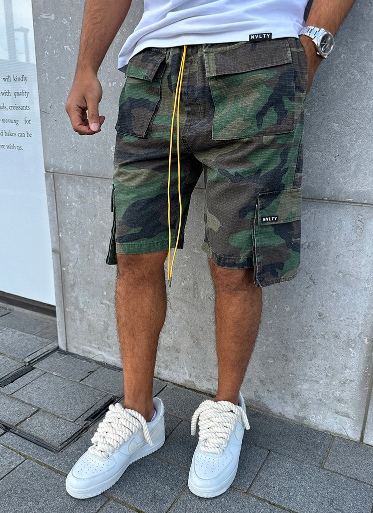 Vintage 4-Pocket-Cargo-Shorts – Camo